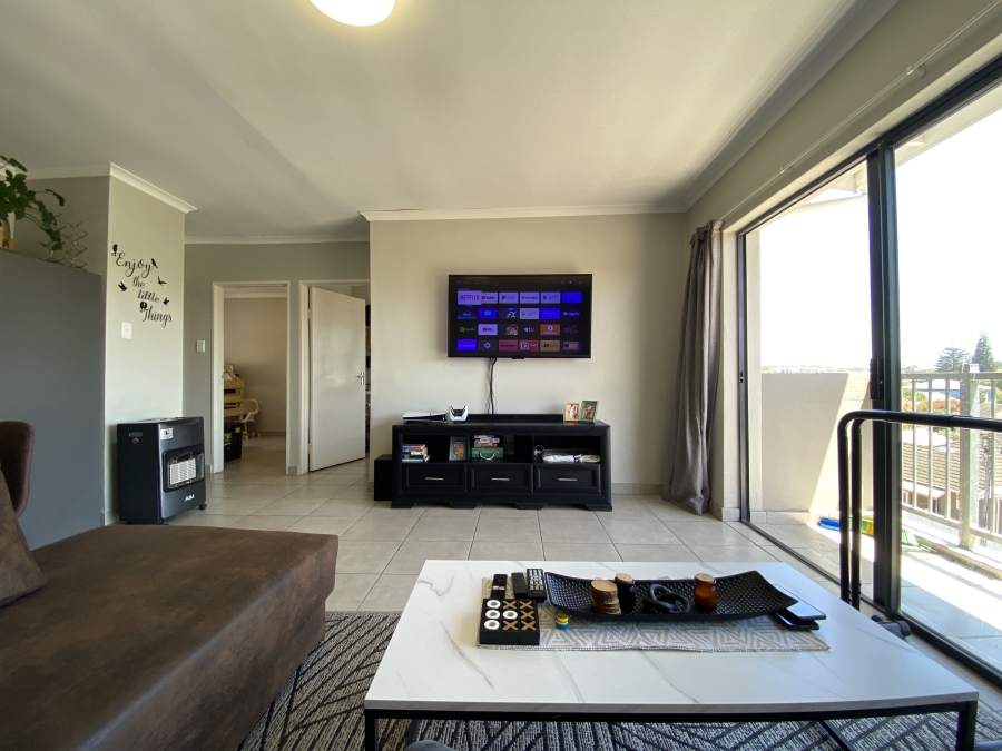 2 Bedroom Property for Sale in De La Haye Western Cape